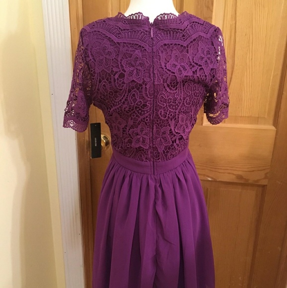 NWT Lulus Lace Dress - Picture 5 of 8